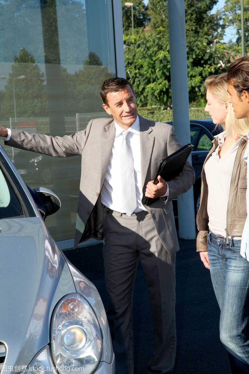 汽车销售 打造卓越的客户体验